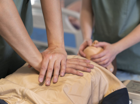 Информация для населения о правилах оказания первой помощи пострадавшим на водных объектах